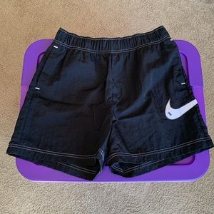 Nike Women’s High Rise Woven Shorts